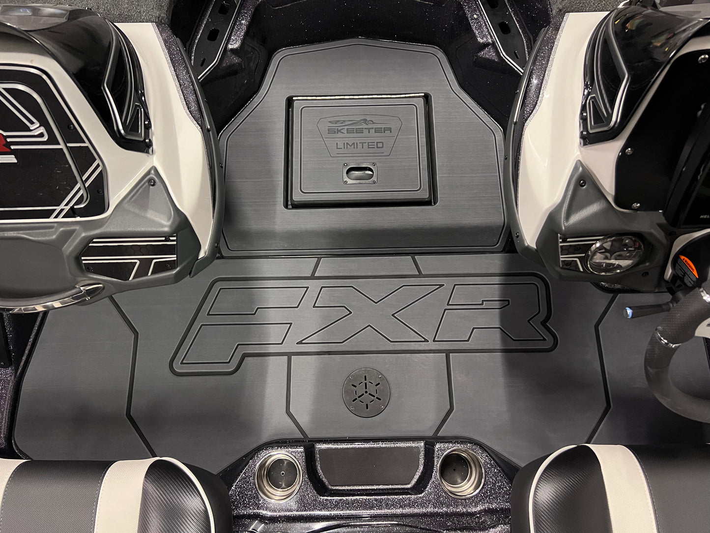 Skeeter FXR20/FXR21 EVA Foam Cockpit Mat